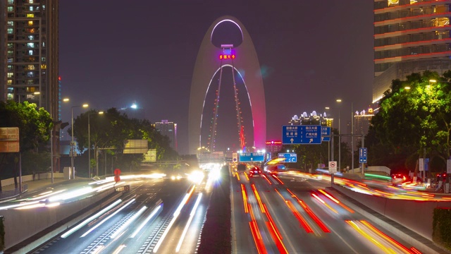 夜光照亮广州市著名的繁忙交通公路桥，全景时间跨度4k中国