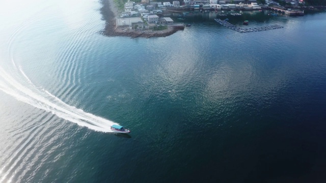 无人机拍摄位于西贡高流湾渔村的海景