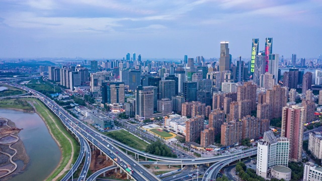 详情图-中国江西南昌的城市景观