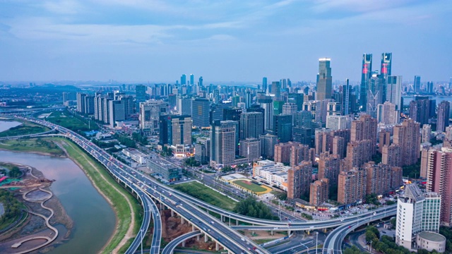 详情图-中国江西南昌的城市景观