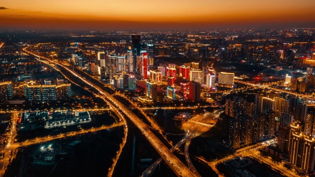 详情图-日落时城市交通的鸟瞰图