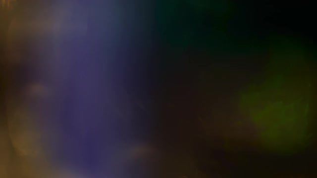 高级光谱镜头光晕。时尚的光泄漏。宁静的光在黑暗的空间中跳动