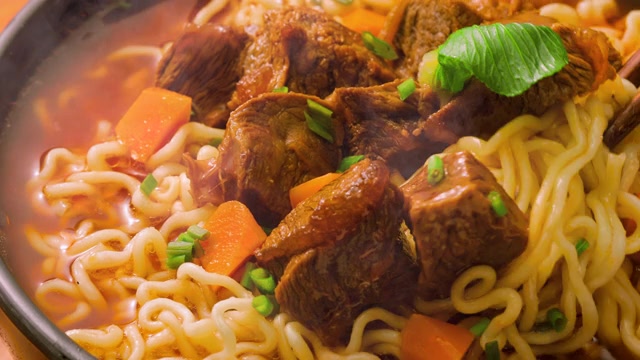 詳情圖-濃湯，紅燒牛肉面，面條，牛肉，