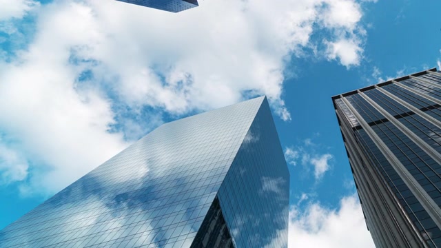 詳情圖-時間流逝高層企業(yè)建筑摩天大樓的低角度