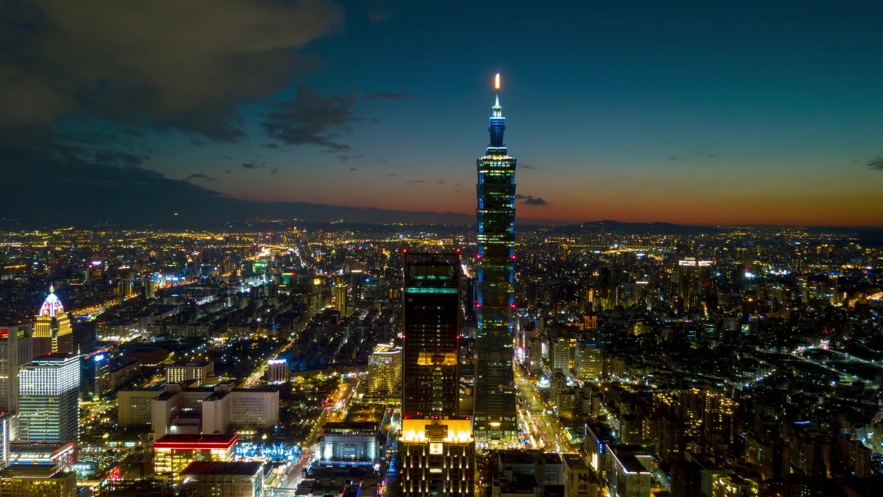 详情图-日落之夜照亮台北塔市中心的空中全景，4k时间间隔的台湾