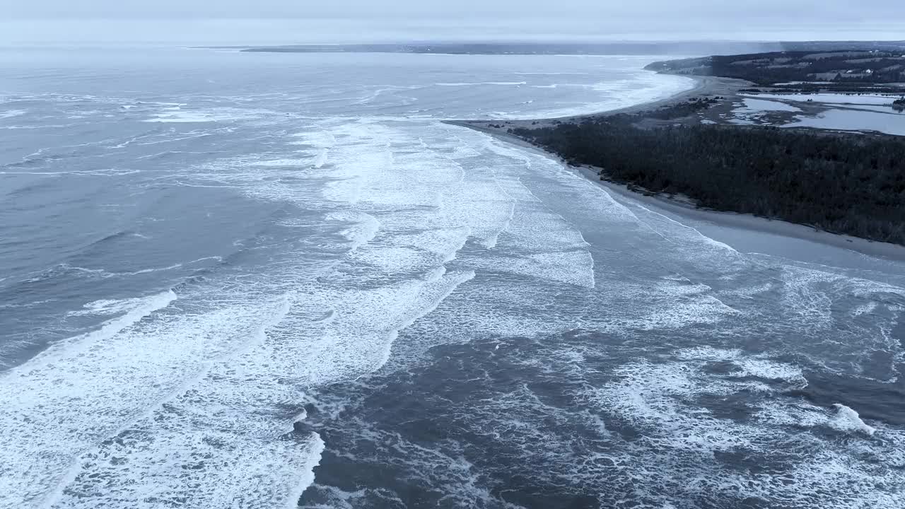 在大西洋海岸冲浪-时间流逝