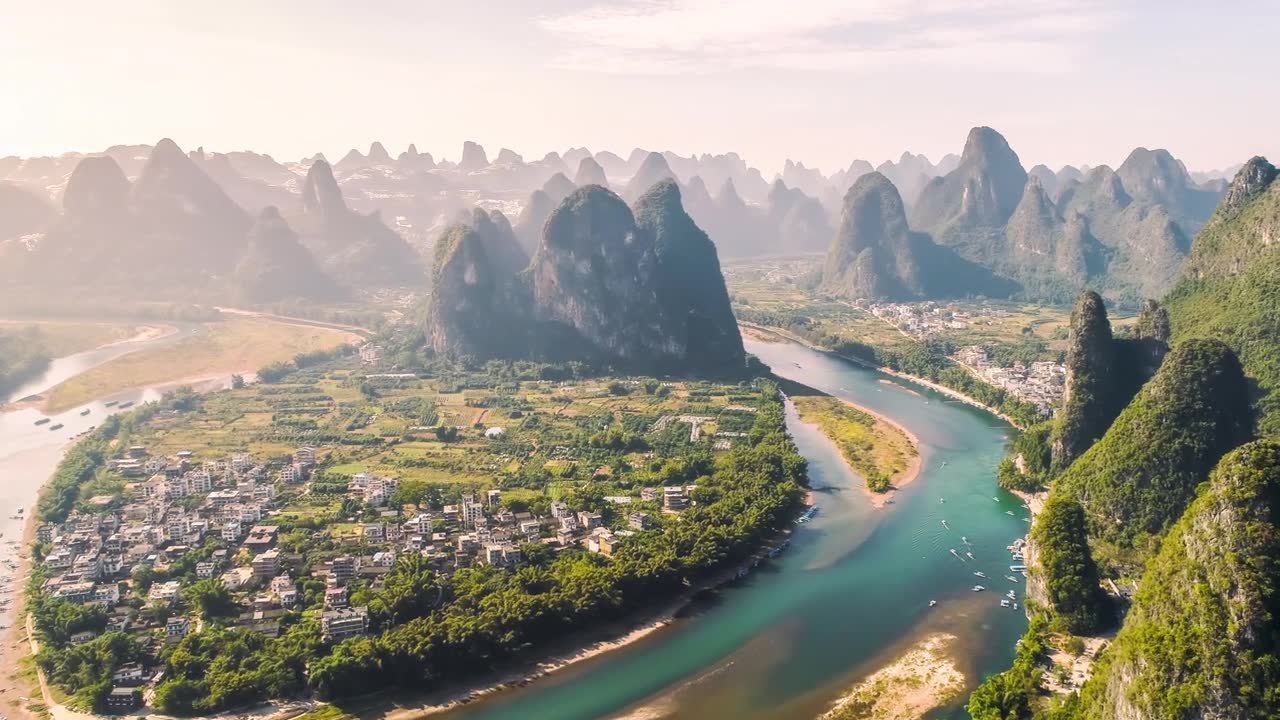 详情图-人们生活在桂林山水交相辉映的宁静田园风光中