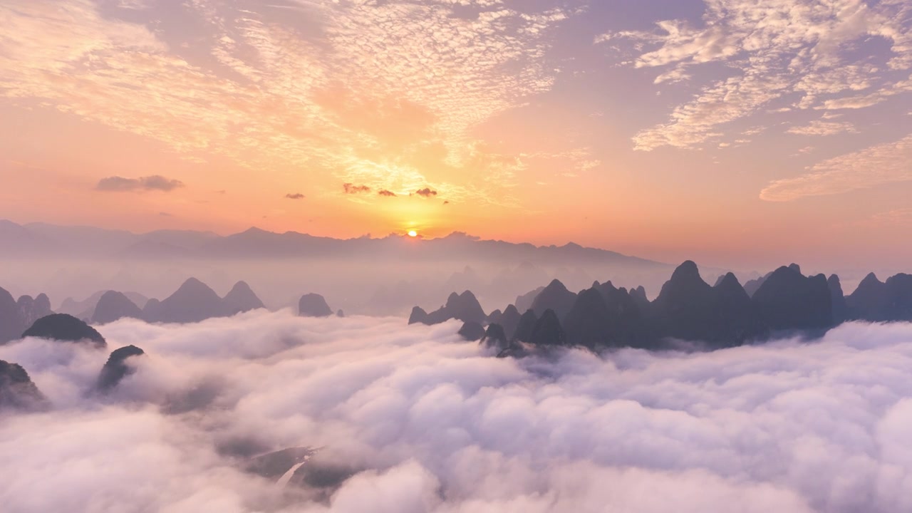 详情图-延时拍摄美丽桂林的日出云海