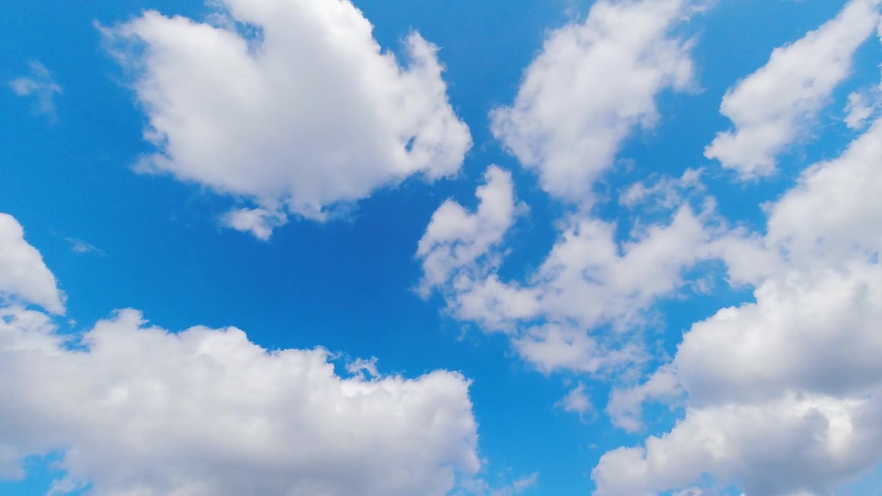 详情图-蔚蓝多云的天空时光流逝
