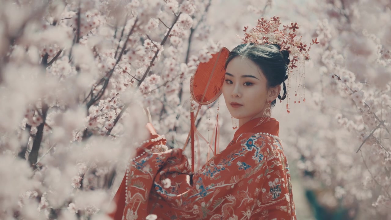 详情图-中国妇女穿着汉服，古代服装