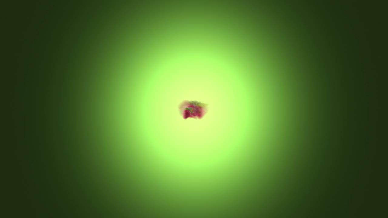 爆发草莓蓝莓在深绿色的背景