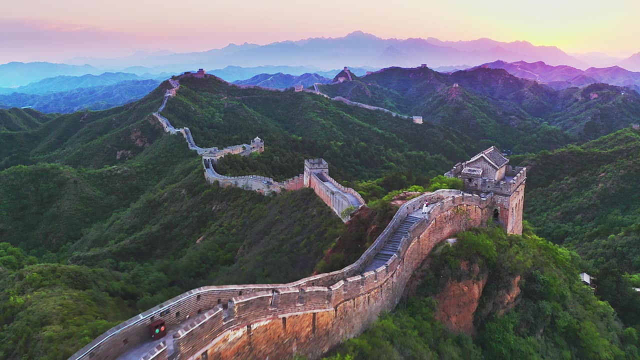 详情图-日落时的长城