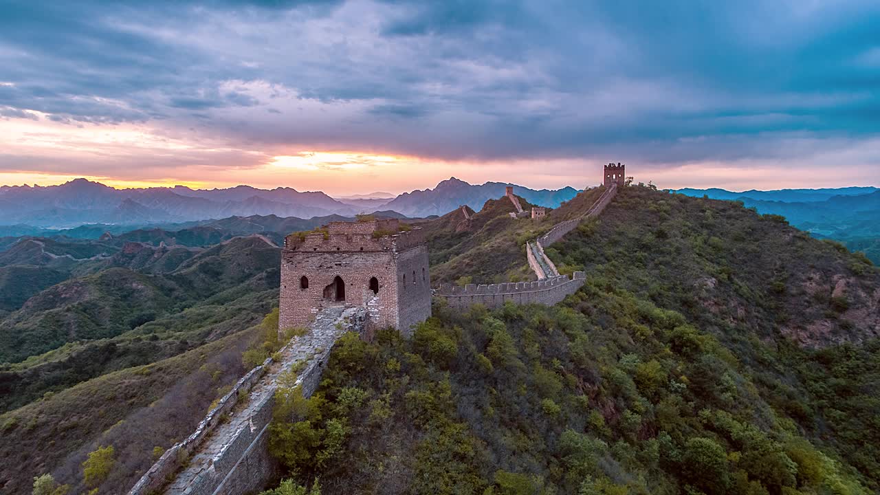 日落的長城