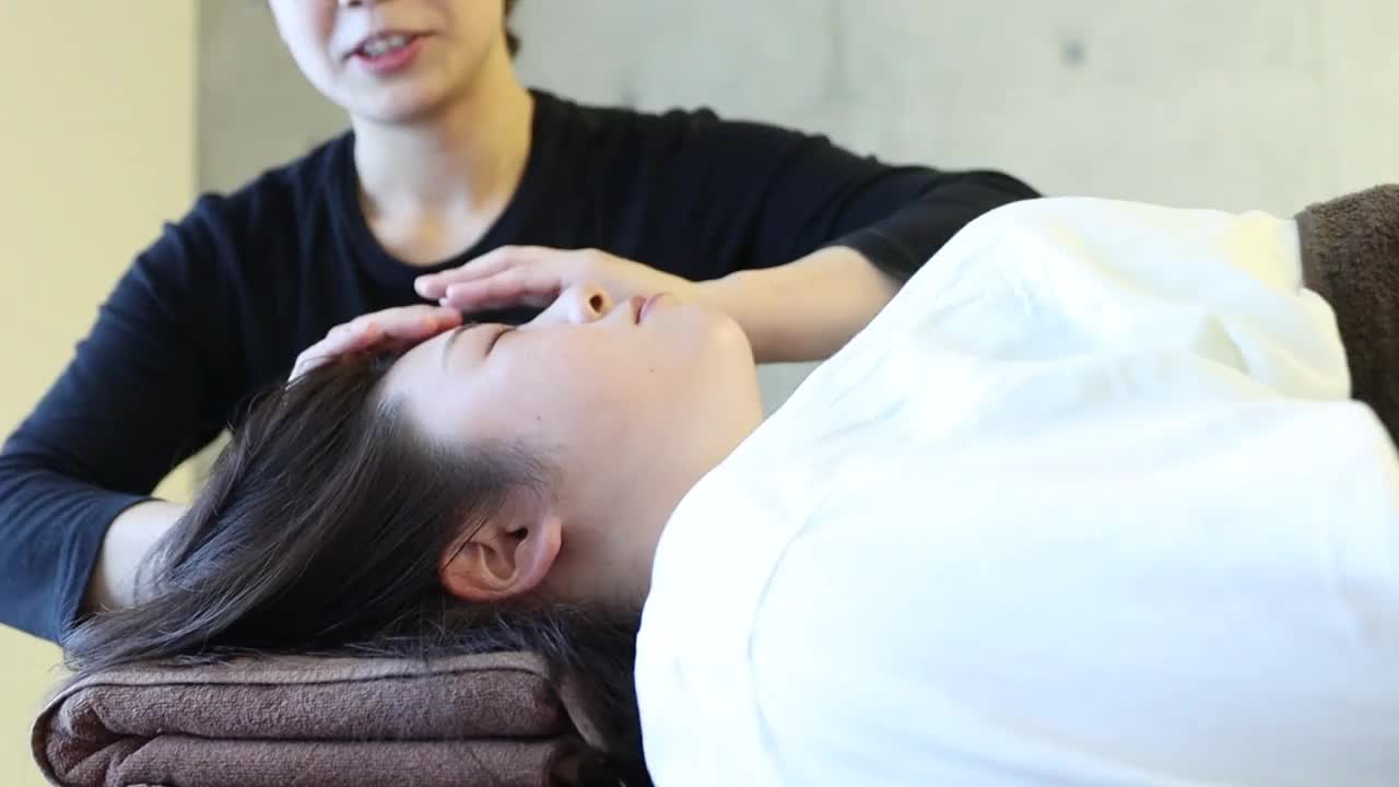 头部和面部按摩