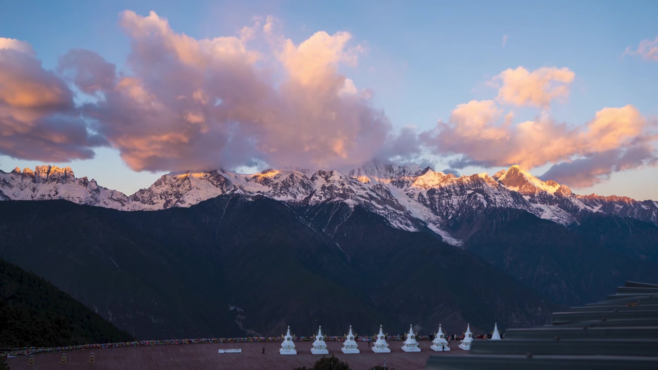 详情图-延时摄影，美丽雪山