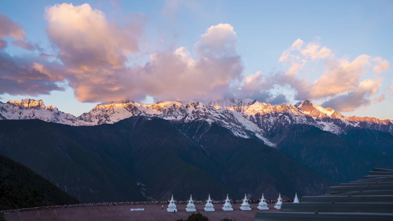 详情图-延时摄影，美丽雪山