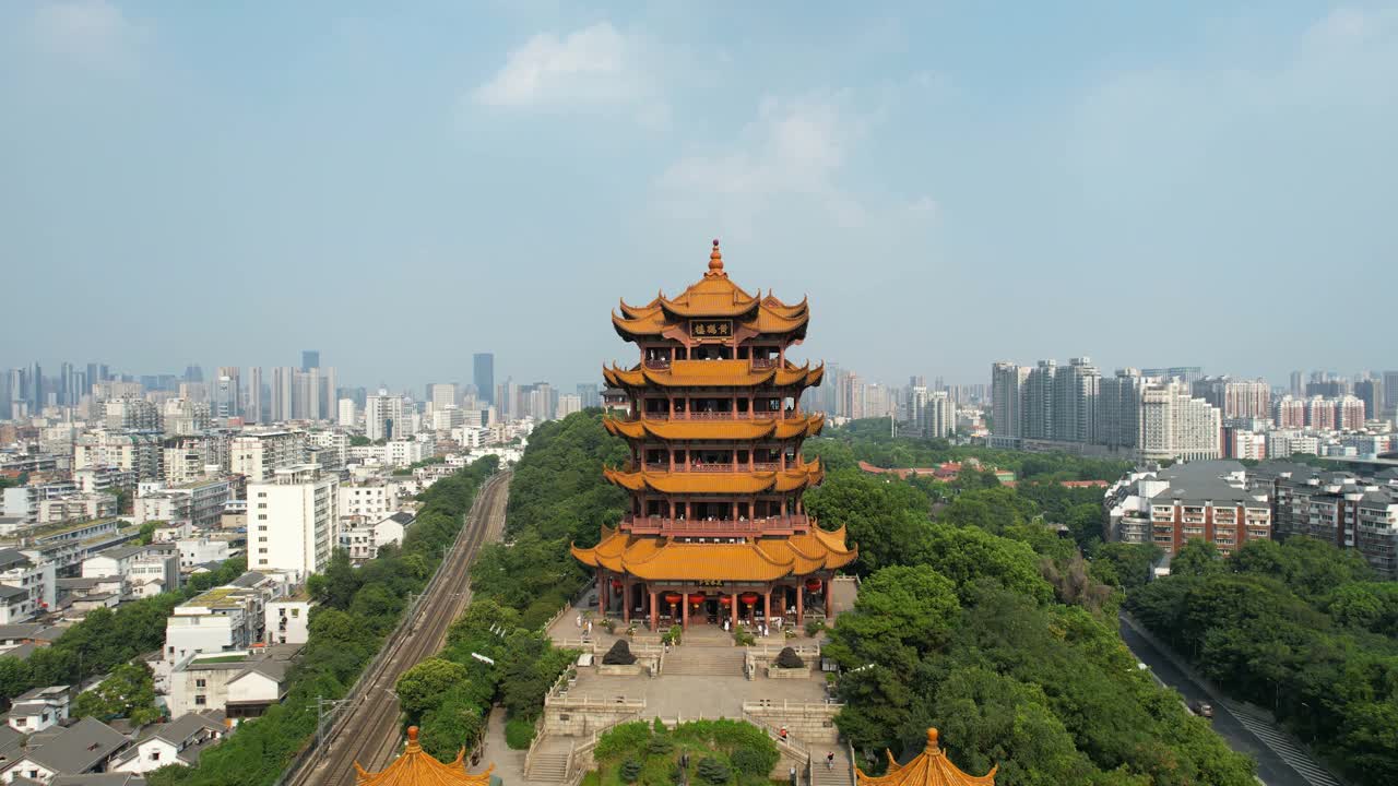 放大白天的黄鹤楼
