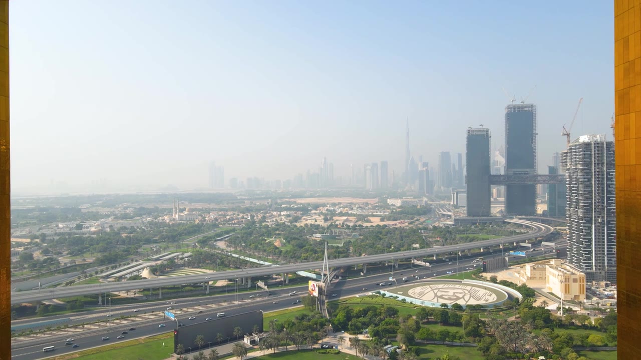 详情图-迪拜框架鸟瞰图，市中心的天际线上升在阿拉伯联合酋长国