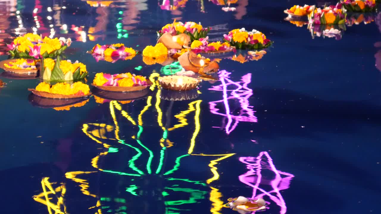 水灯节:泰国