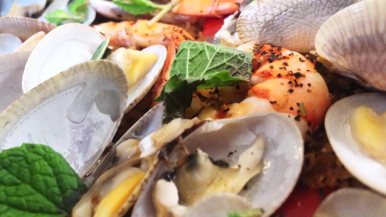詳情圖-海鮮肉菜飯的特寫(xiě)鏡頭