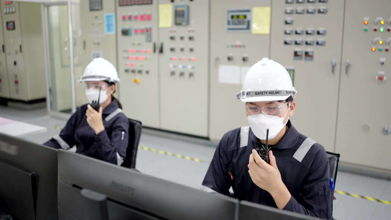 控制室电气工程师及技术人员