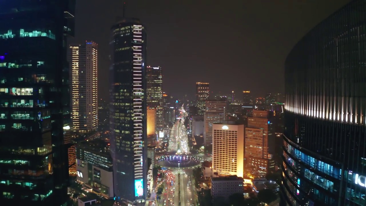 美丽的空中雅加达夜空灯光