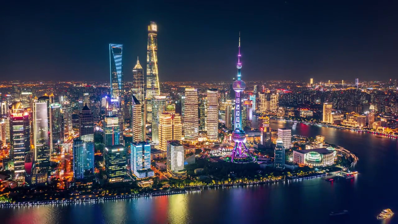 詳情圖-中國上海陸家嘴金融區(qū)夜景鳥瞰圖。