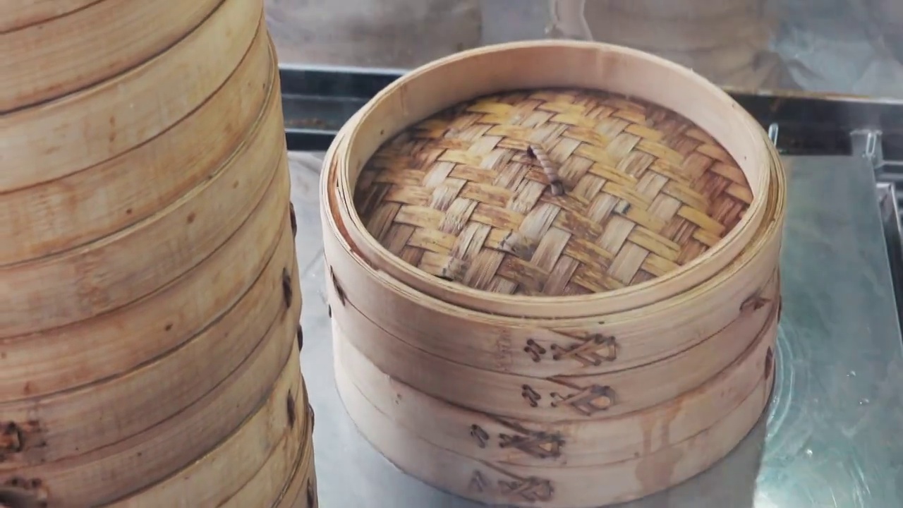 点心餐厅厨房。