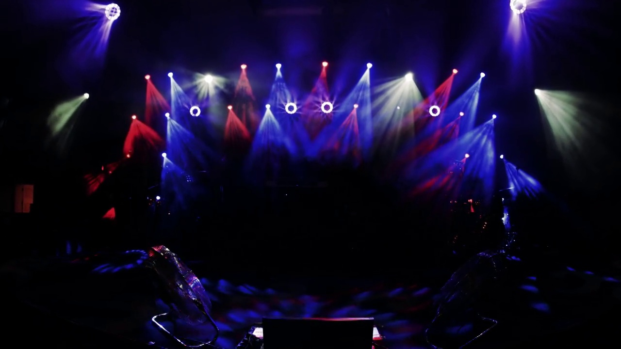 演唱会舞台灯光效果，演唱会演出高光效果