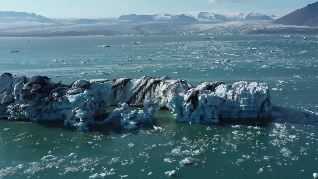 Jökulsárlón冰川泻湖鸟瞰图