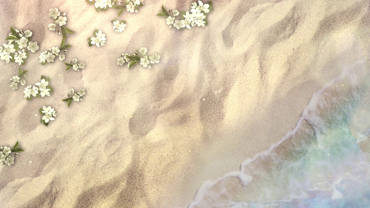 夏日的花在沙灘上，伴著海浪