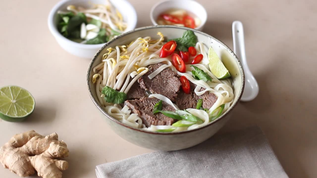 詳情圖-越南牛肉湯。亞洲食品。民族美食。