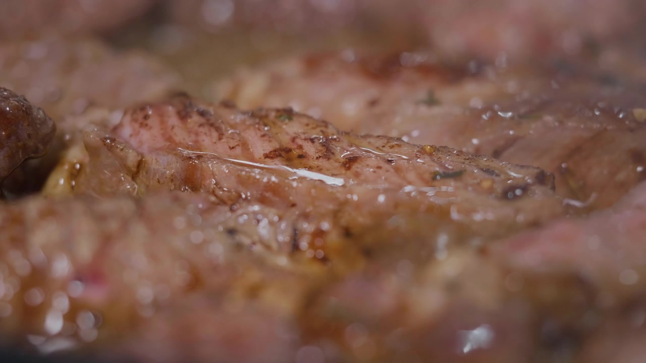 詳情圖-美味多汁的牛肉烹飪。