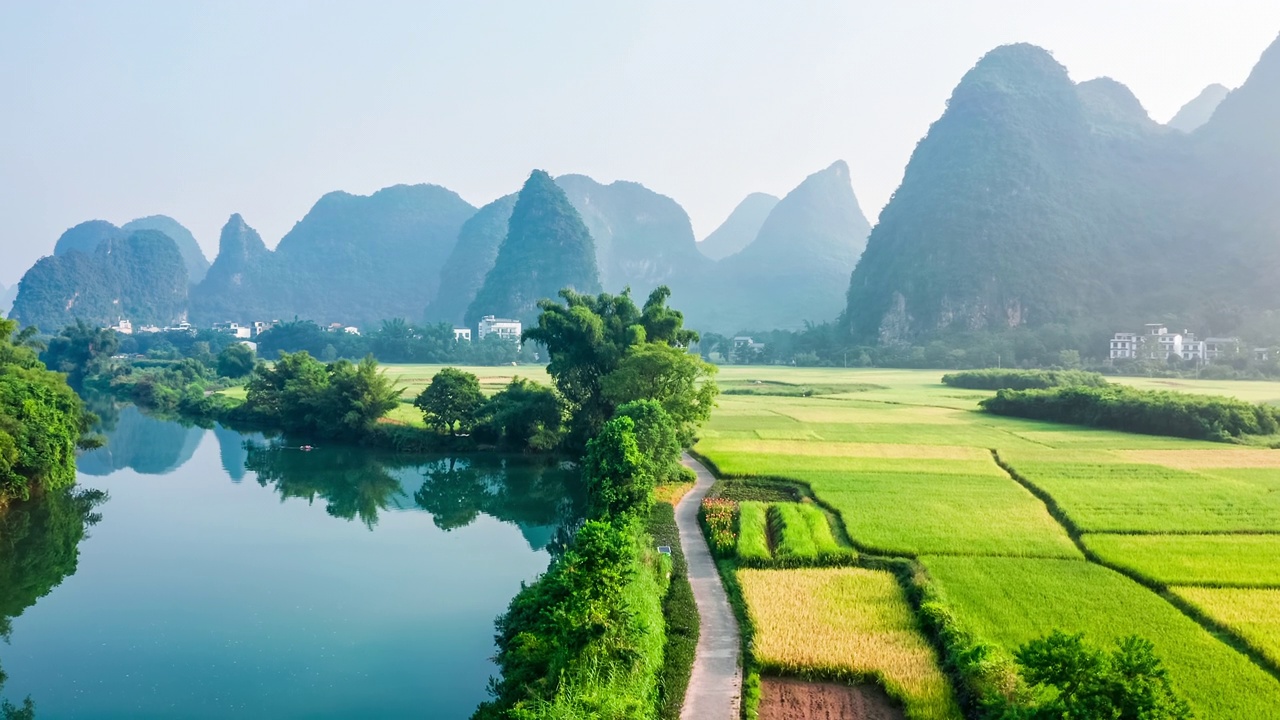 航拍桂林山水自然风光