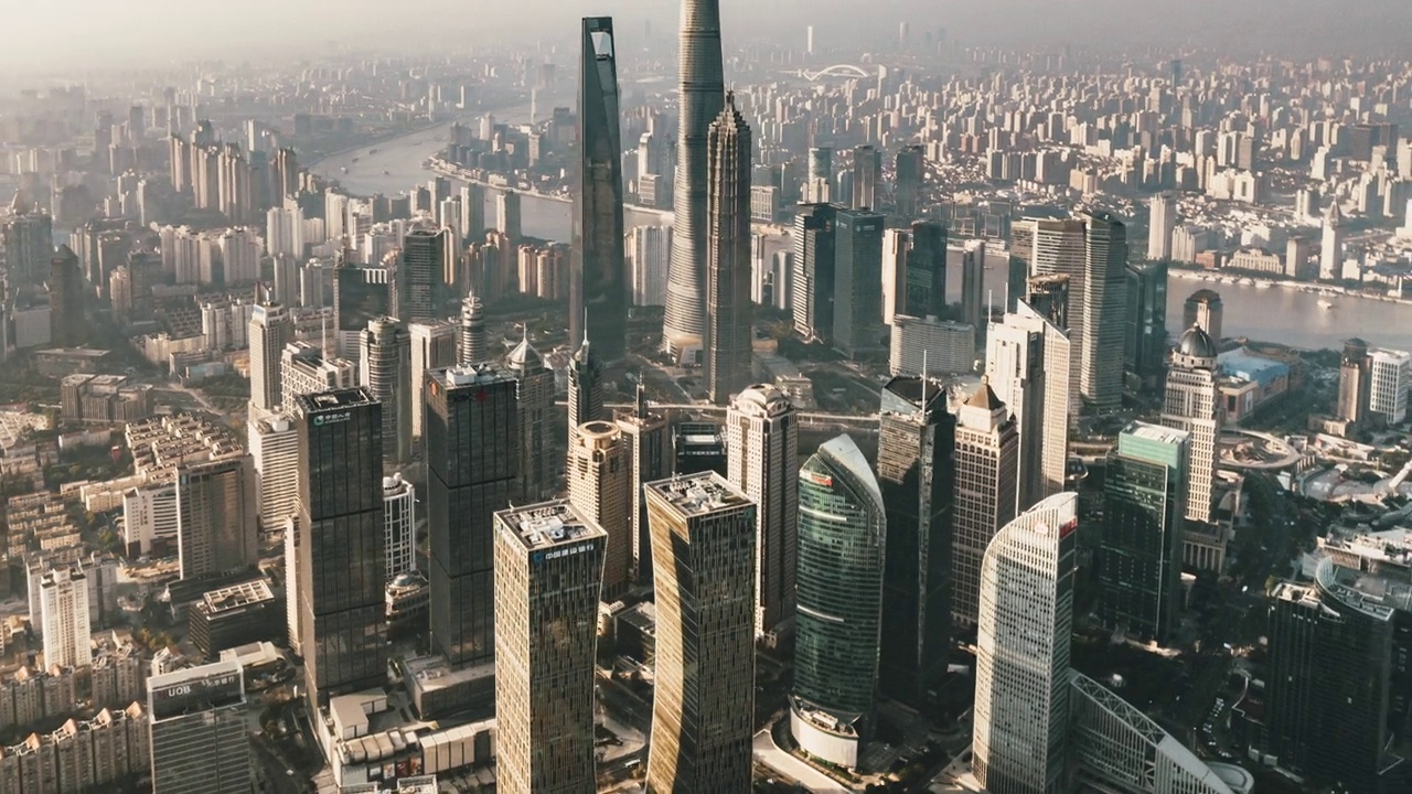 Hyper Lapse和上海天际线鸟瞰图
