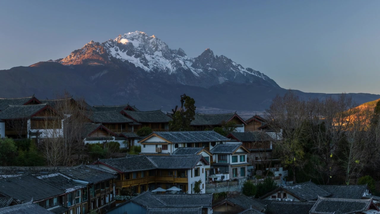 详情图-丽江古城和玉龙雪山的延时摄影