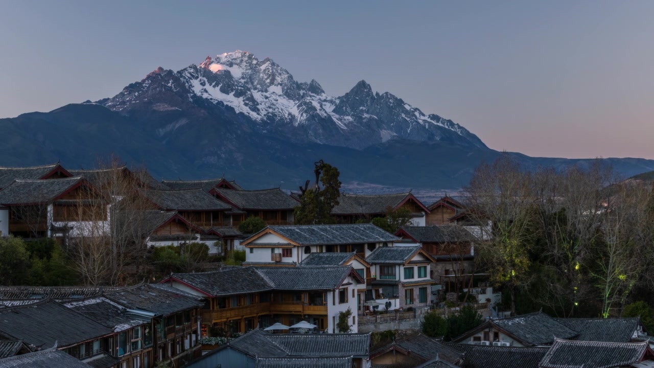 详情图-丽江古城和玉龙雪山的延时摄影