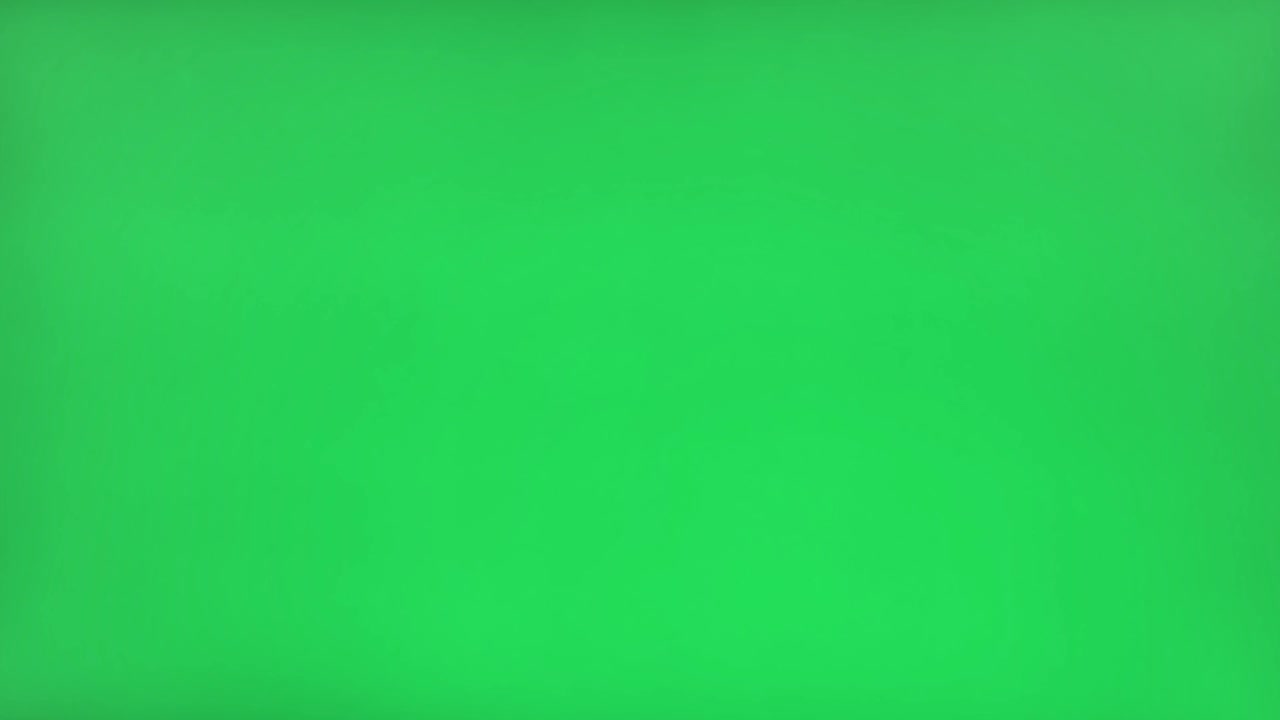 女性掌心侧手在色度键背景上数到五。关闭了。绿屏上孤立的女人手势计数，4K镜头。数字计算。用手指从1数到5的手