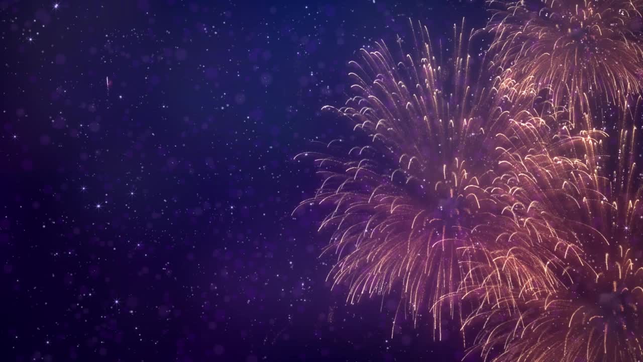 4K闪光烟花显示爆炸与夜空散景灯循环动画背景。