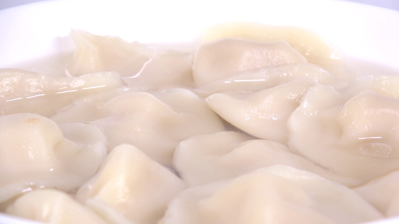 煮饺子日式水饺，视频剪辑