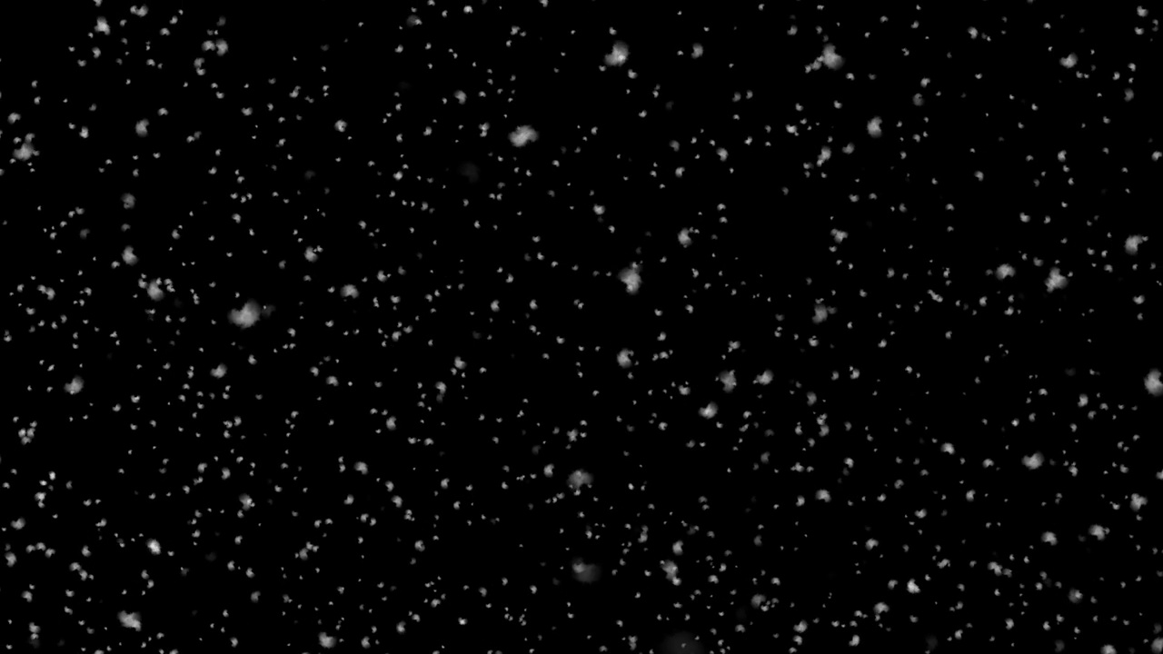 详情图-真实的雪花飘落，alpha频道。透明背景。雪精灵