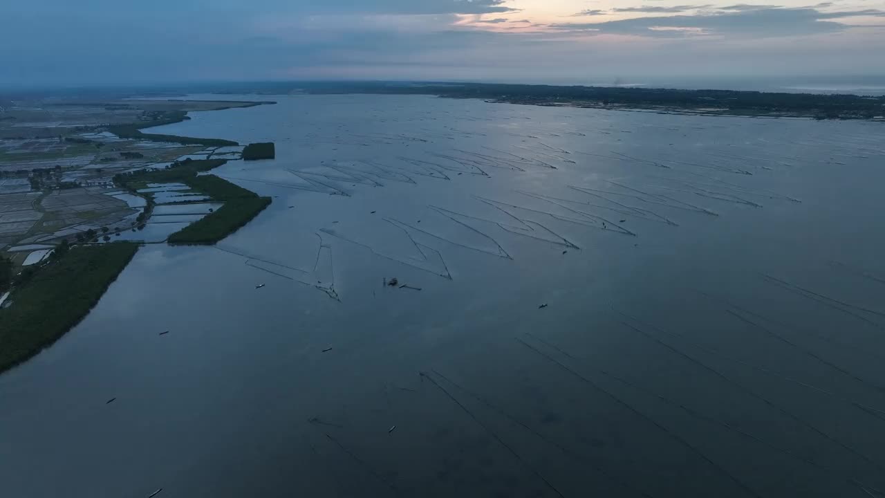 顺化省潭江泻湖的航拍视频