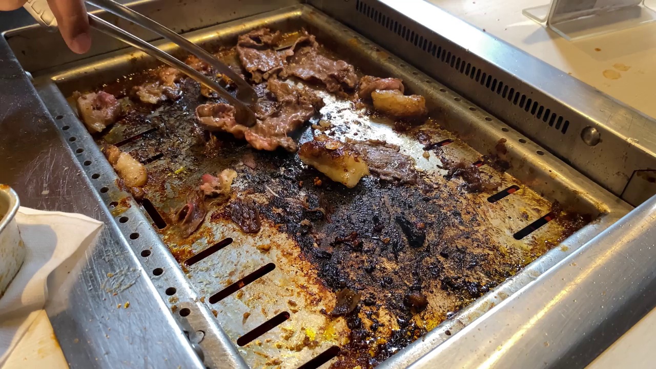 日式烧肉的餐馆