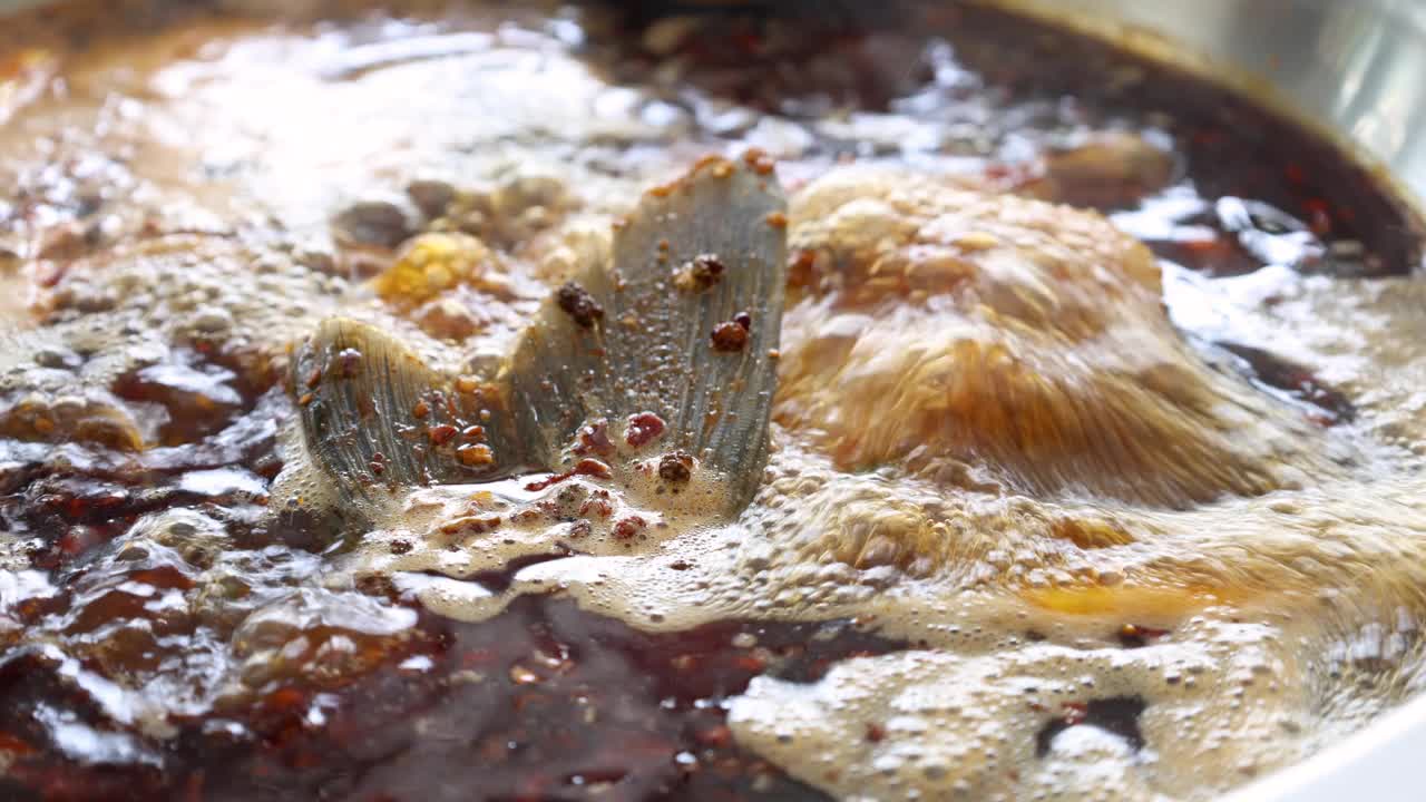 中餐:重庆火锅