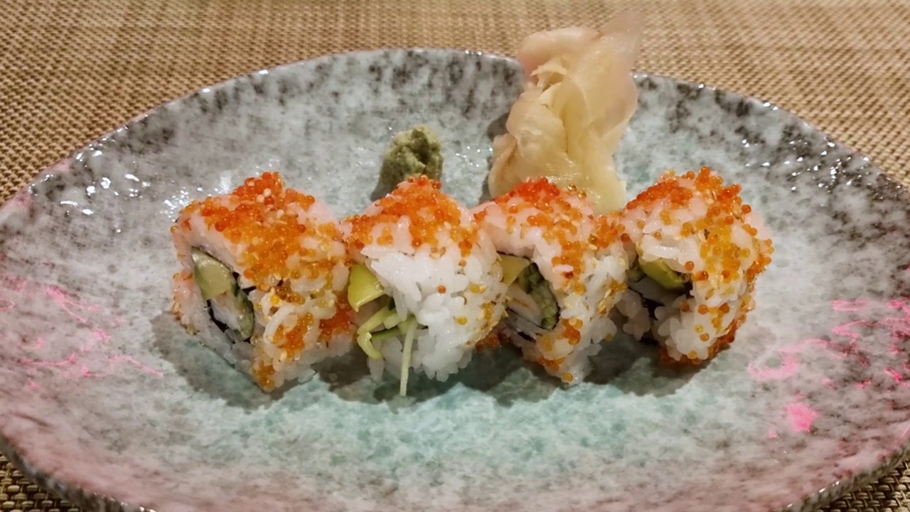 详情图-食物和饮食，餐馆里的日本寿司