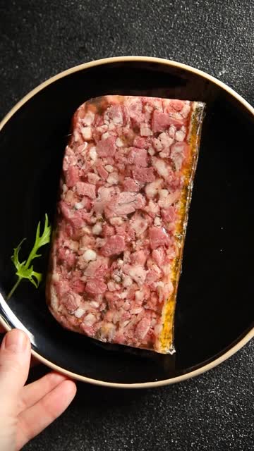 terrine肉片，肉饼，肉饼，肉饼，肉饼，肉饼，美味，新鲜，吃，开胃菜，餐，餐，小吃，桌上，复制空间，食品背景