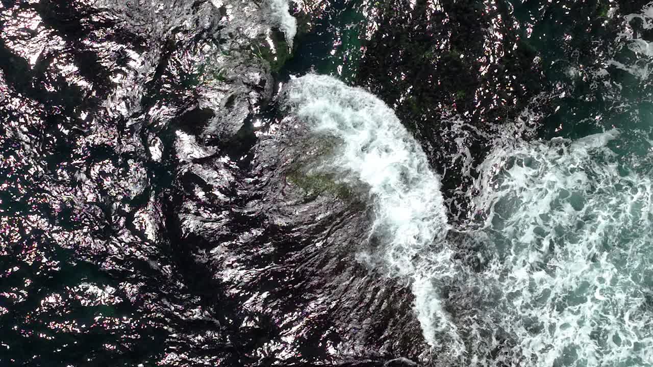 沿海航拍录像