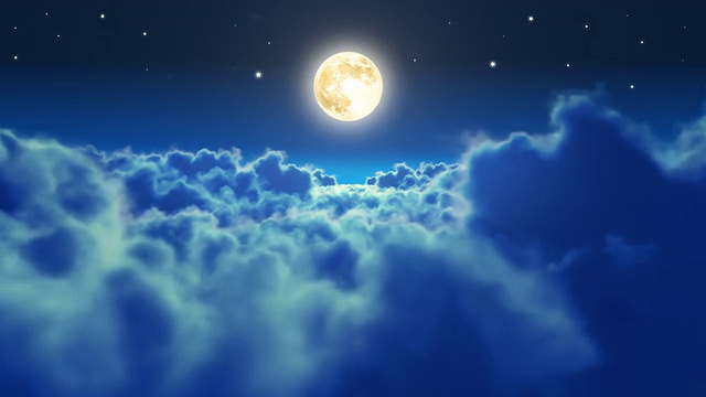 详情图-在有月亮的夜晚飞过云。循环。