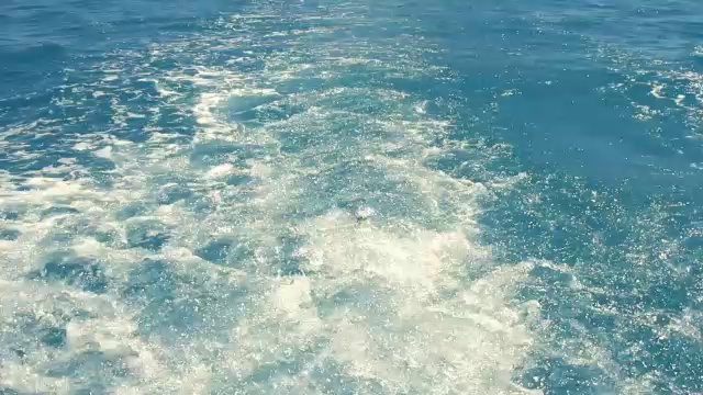 溅波