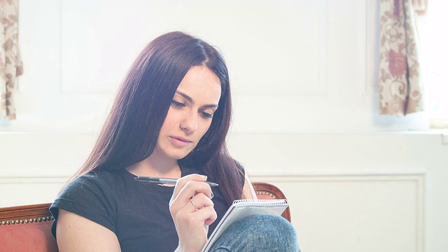 一个年轻女人的现代生活